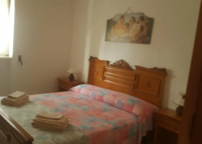 Bed & Breakfast L'angolo Antico 3*